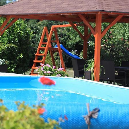 Marietta Apartman Хевіз Екстер'єр фото